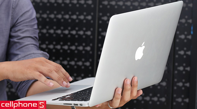 Macbook air 2017 cellphones Clearance